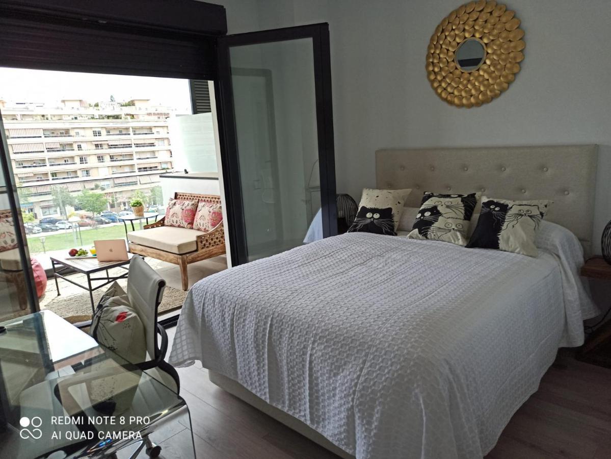 Teatinos Suite Malaga Ngoại thất bức ảnh
