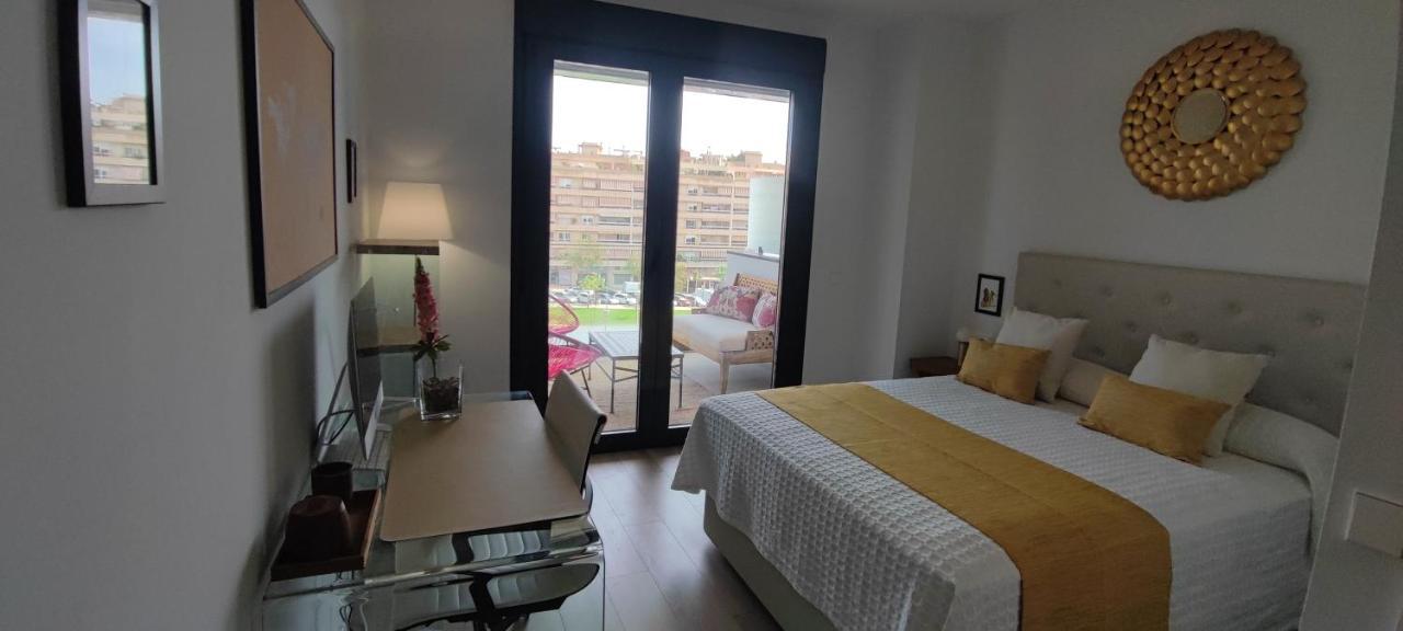 Teatinos Suite Malaga Ngoại thất bức ảnh