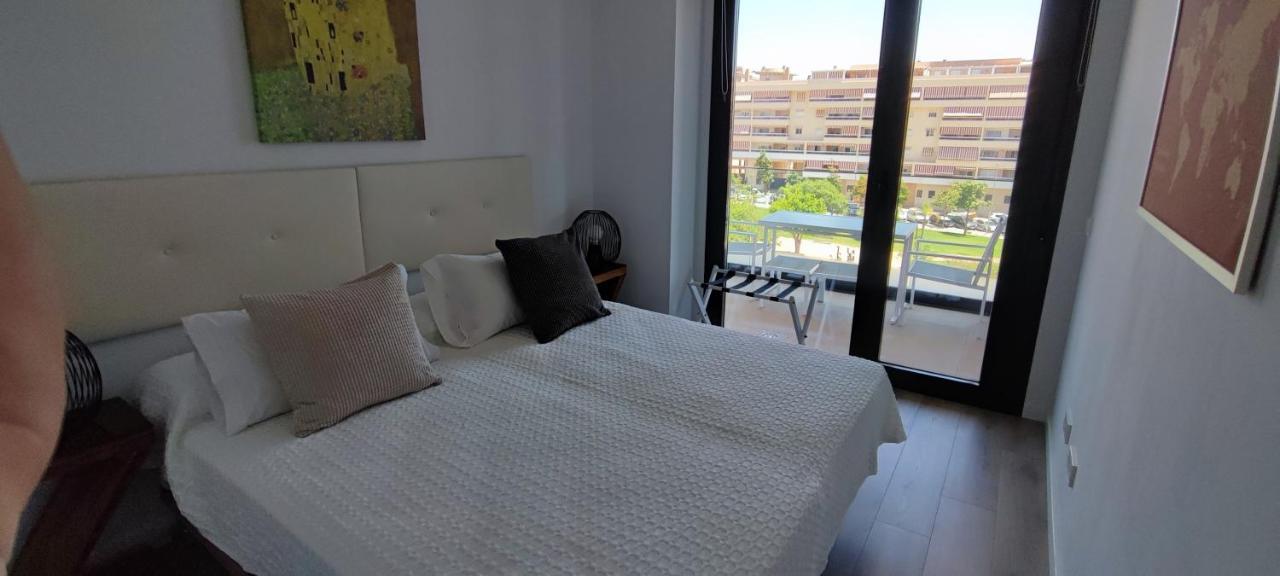 Teatinos Suite Malaga Ngoại thất bức ảnh